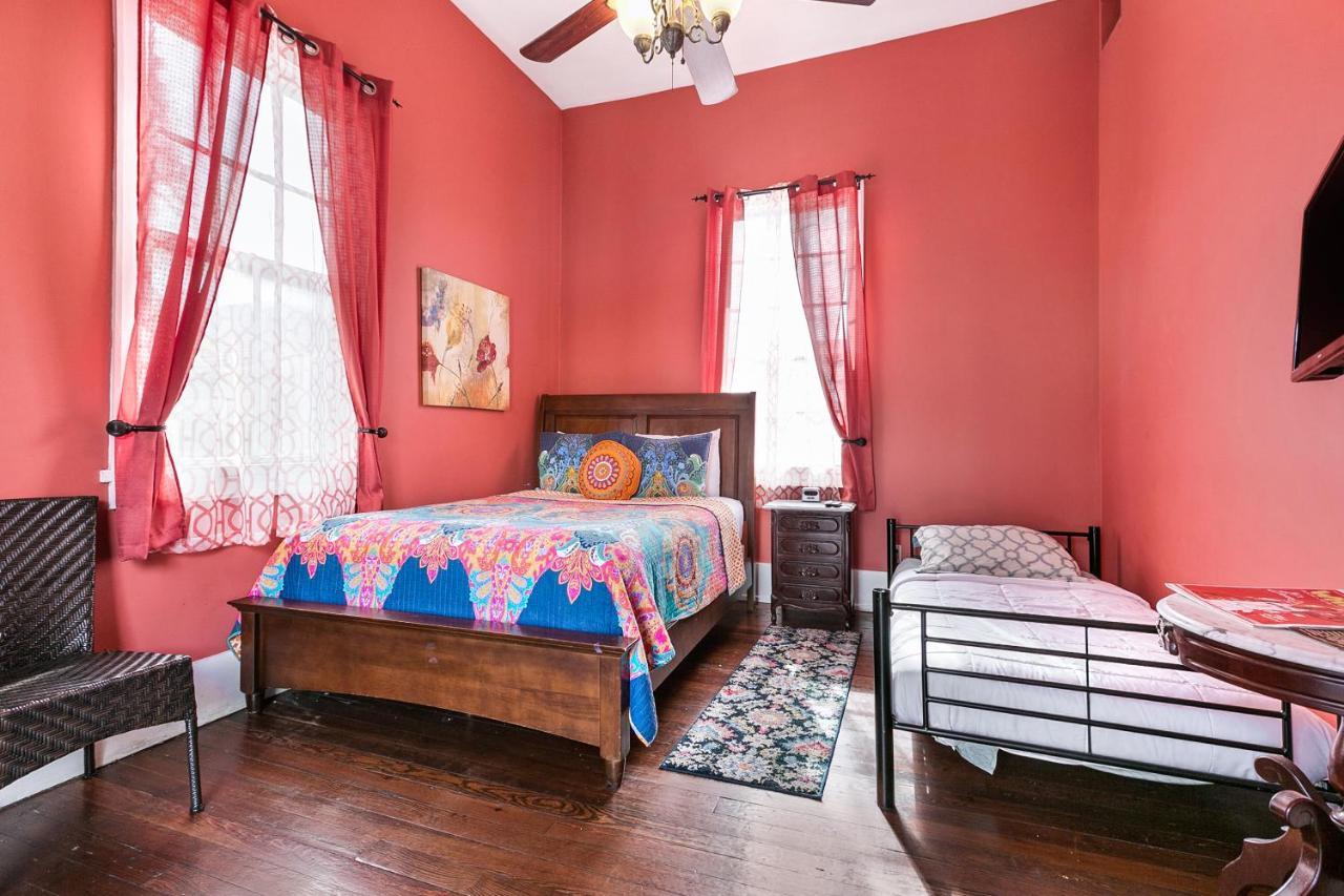 Hostel Ihsp French Quarter House New Orleans