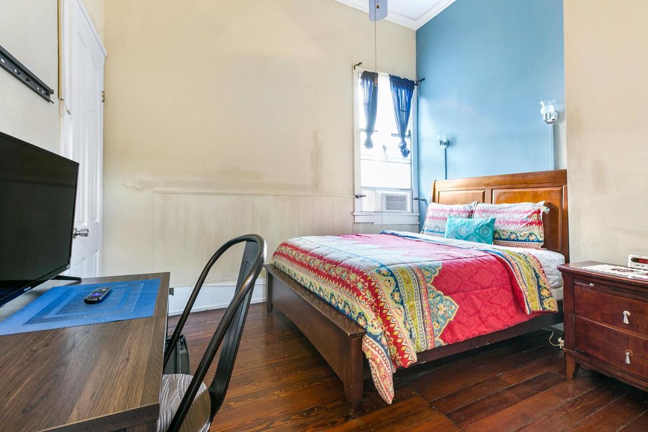 Ihsp French Quarter House Hostel
